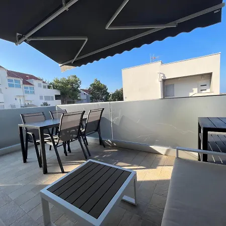 Apartment Lucija *