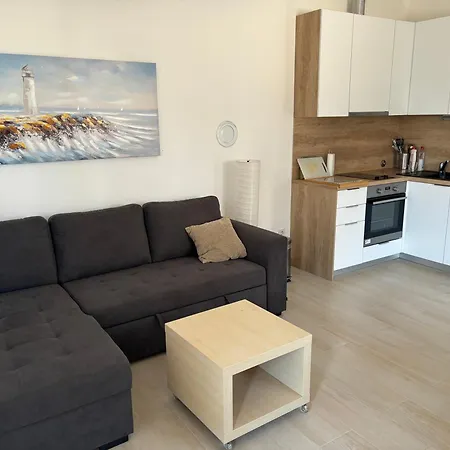 Lucija Apartmán Šimuni