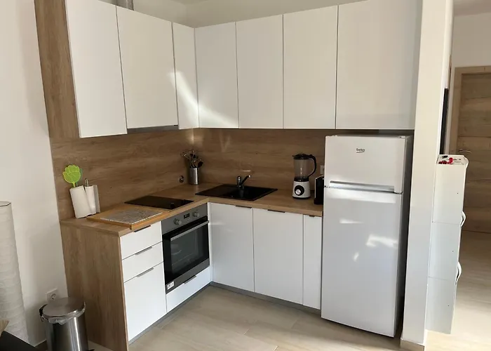 Apartment Lucija *